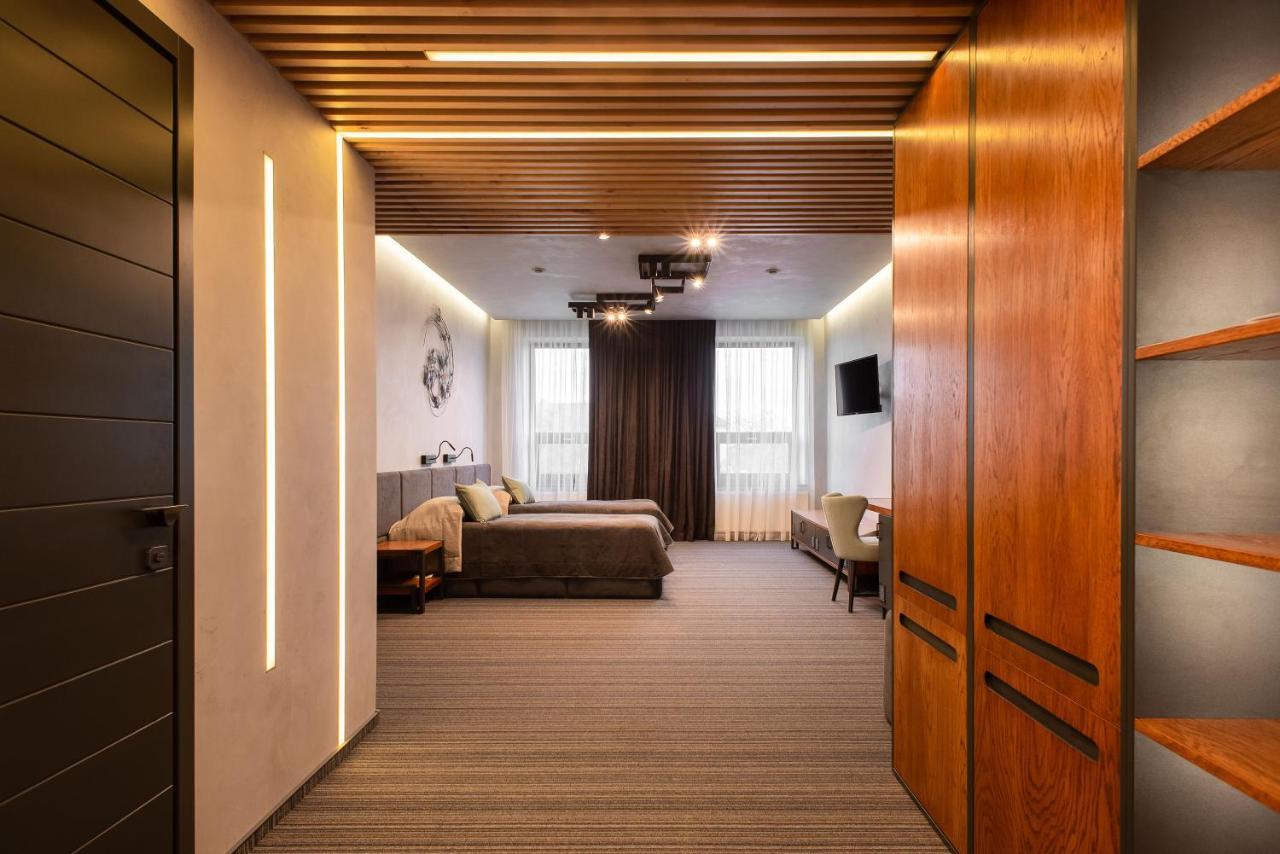 Mojo Boutique Hotel Luck Kültér fotó